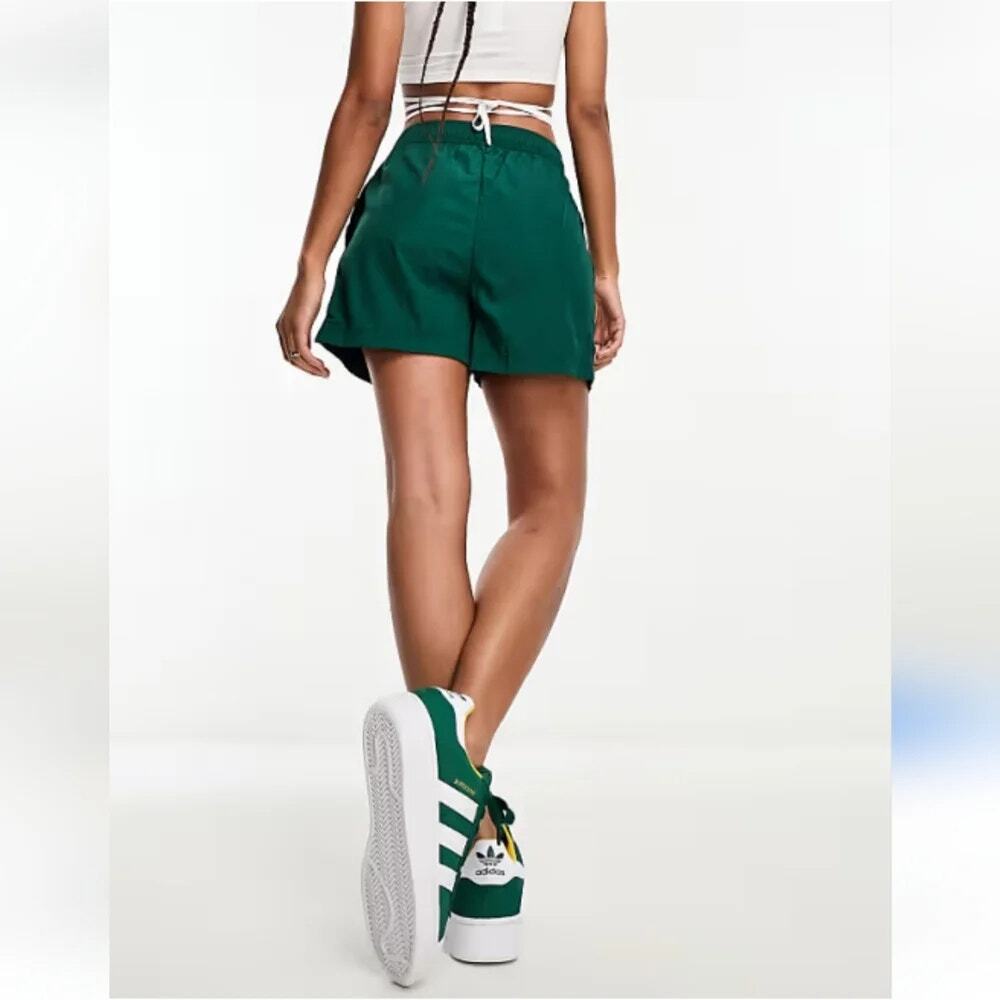 Adidas Tiro Snap-Button Football Shorts Green Women's Sz LRG - Picture 2 of 7